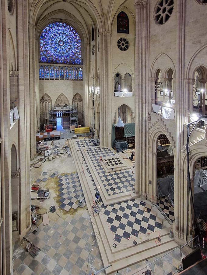 Participation au chantier de reconstruction de Notre-Dame de Paris